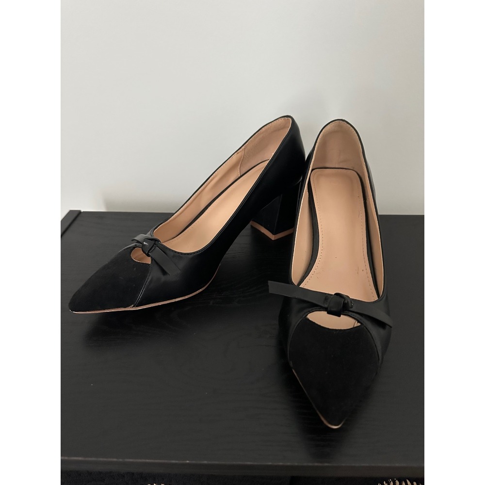 Black Pointed Toe Block Heel Pumps with Bow Detail Mixed Media Size 7